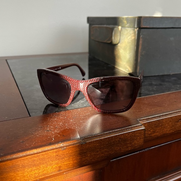 chanel brand sunglasses - Picture 7 of 8